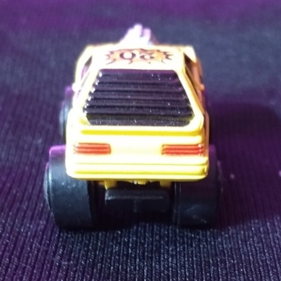 Micro Machines 1987 Road Champs '80's Ford Mustang - Picture 6 of 8